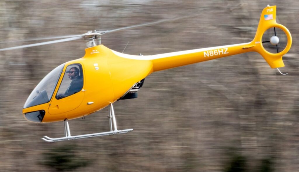 Guimbal Cabri G2 flying at high speed